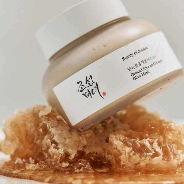 Ground Rice and Honey Glow Mask 3