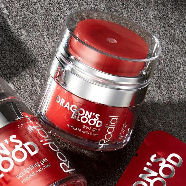 Rodial Dragon's Blood Little Luxuries Kit - Image 5