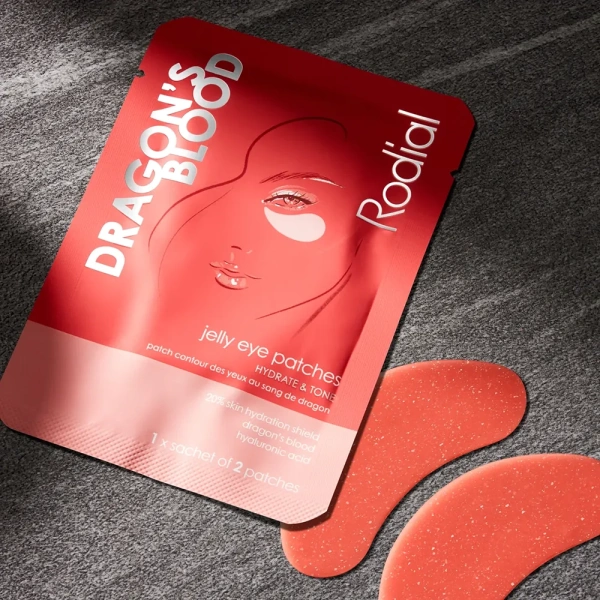 Rodial Dragon's Blood Little Luxuries Kit - Image 4